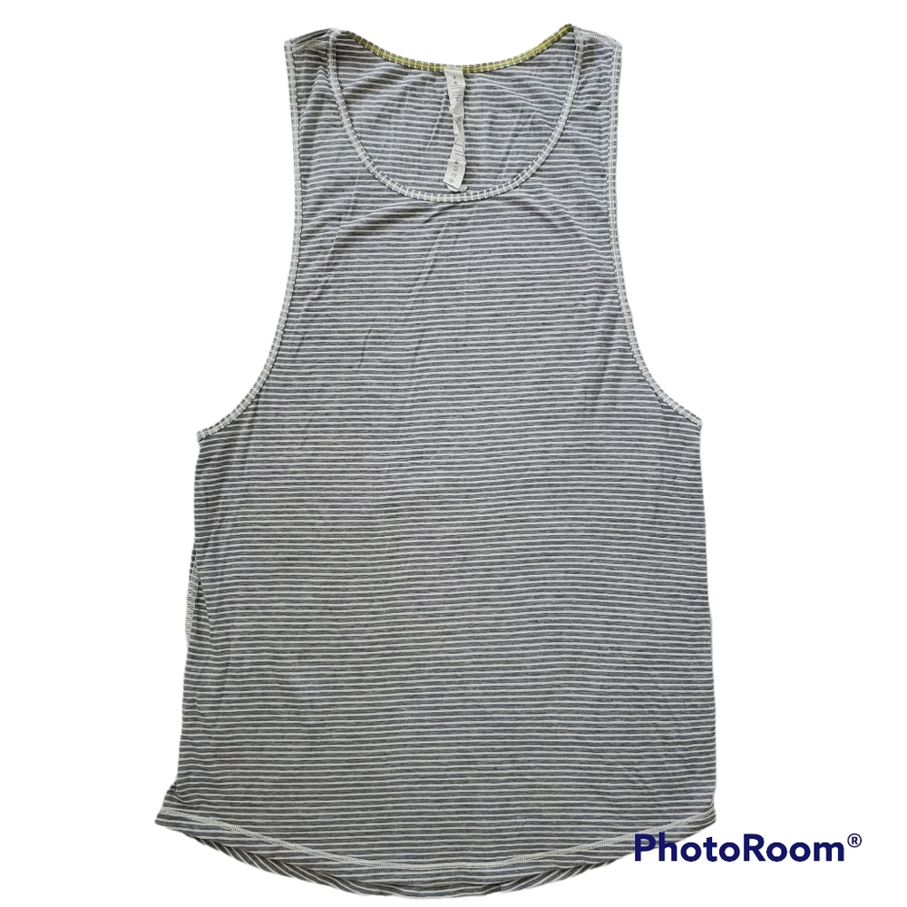 Lululemon striped racerback tank top sz 4 gray white stripes
